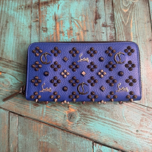 Christian Louboutin Panettone Wallet - Grained Calf Leather Loubinthesky Spikes - Picture 2 of 14